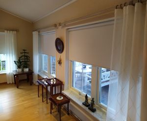 Pimentävät rullaverhot