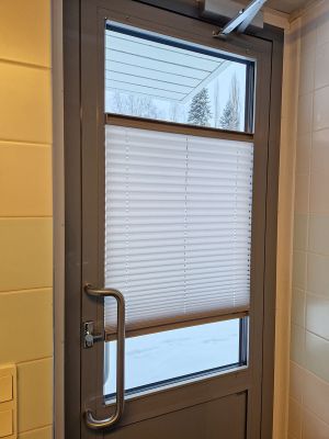 BS-vekkikaihdin ovessa